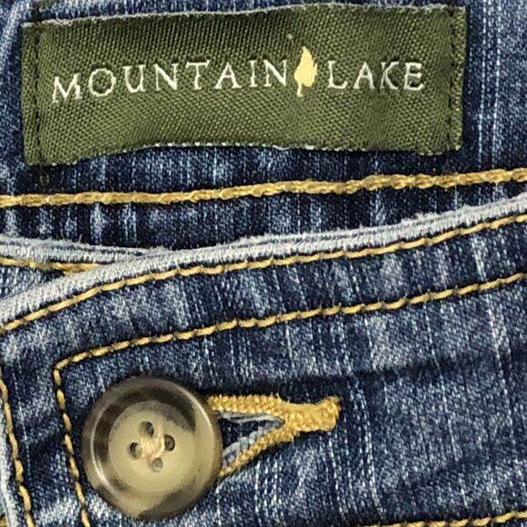 Mountain Lake Women 12 Capris Blue Chambray Straight Leg Snap Top Pocket Light - Picture 8 of 13